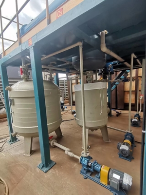Sistema de remoção de fumo químico potente 1000m3/h Fluxo de ar 900 Pa Torre de purificação para industrial